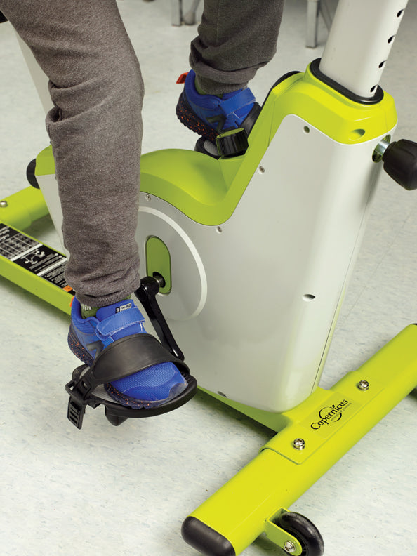 SCC200 Class Self-Regulating Bike - 3rd to 6th - With Work Surface